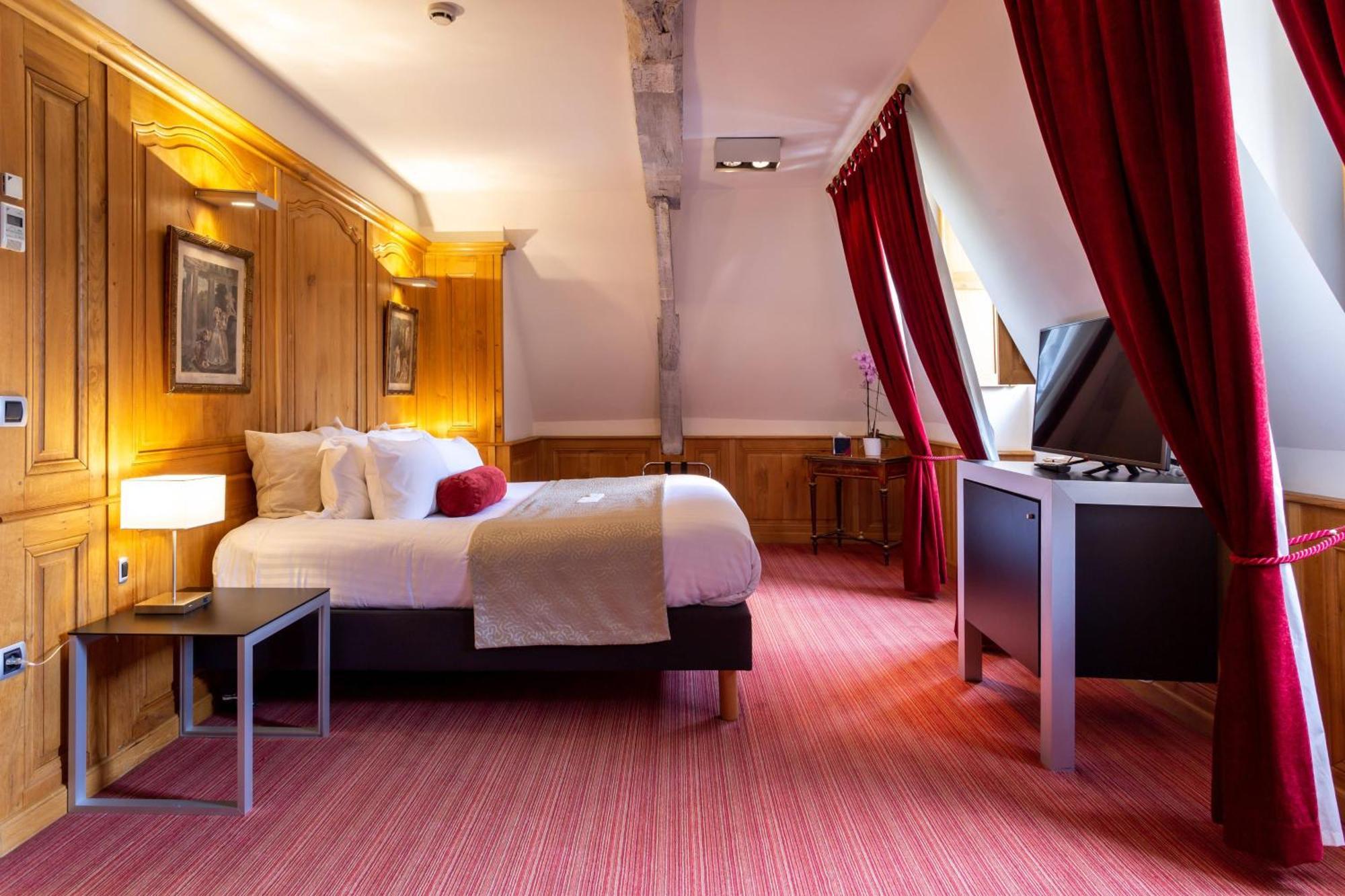 L'Hermitage Gantois, Autograph Collection Lille Exteriör bild A room at the hotel