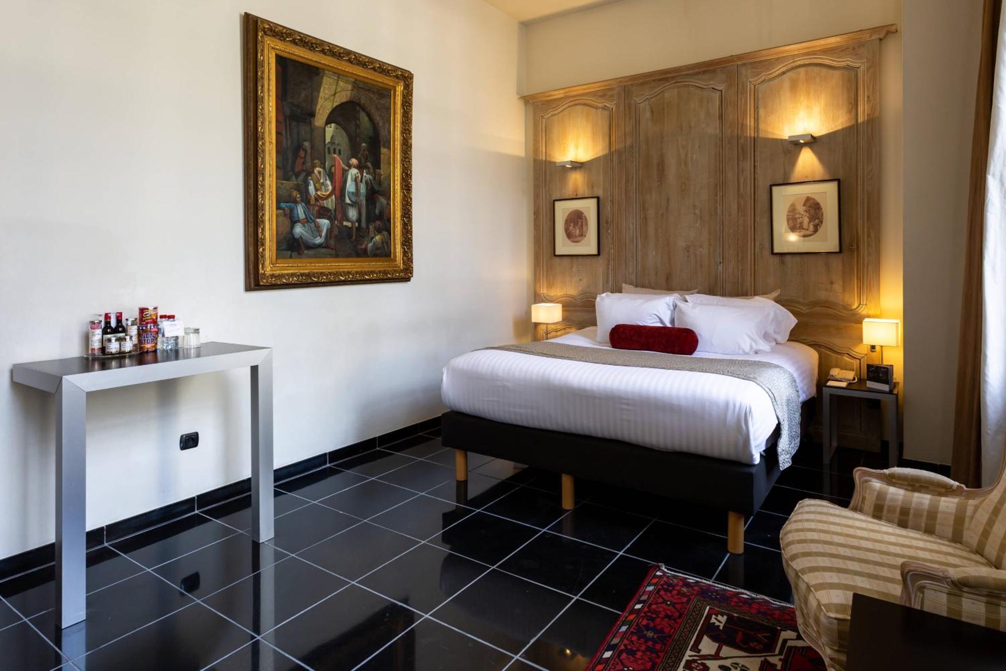 L'Hermitage Gantois, Autograph Collection Lille Exteriör bild A room at the hotel